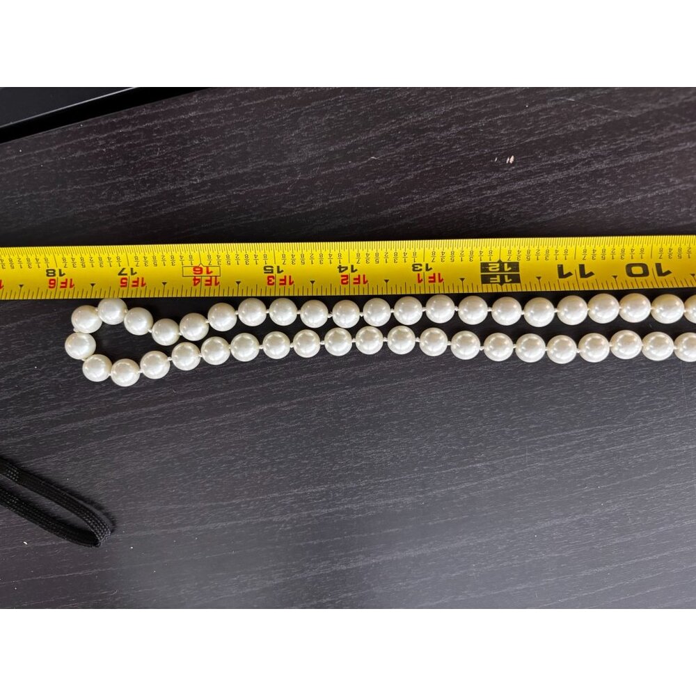 Elegant Faux Pearl Necklace With Lobster Clasp Closure 60-Inch Strand Classic Wh - Picture 6 of 7